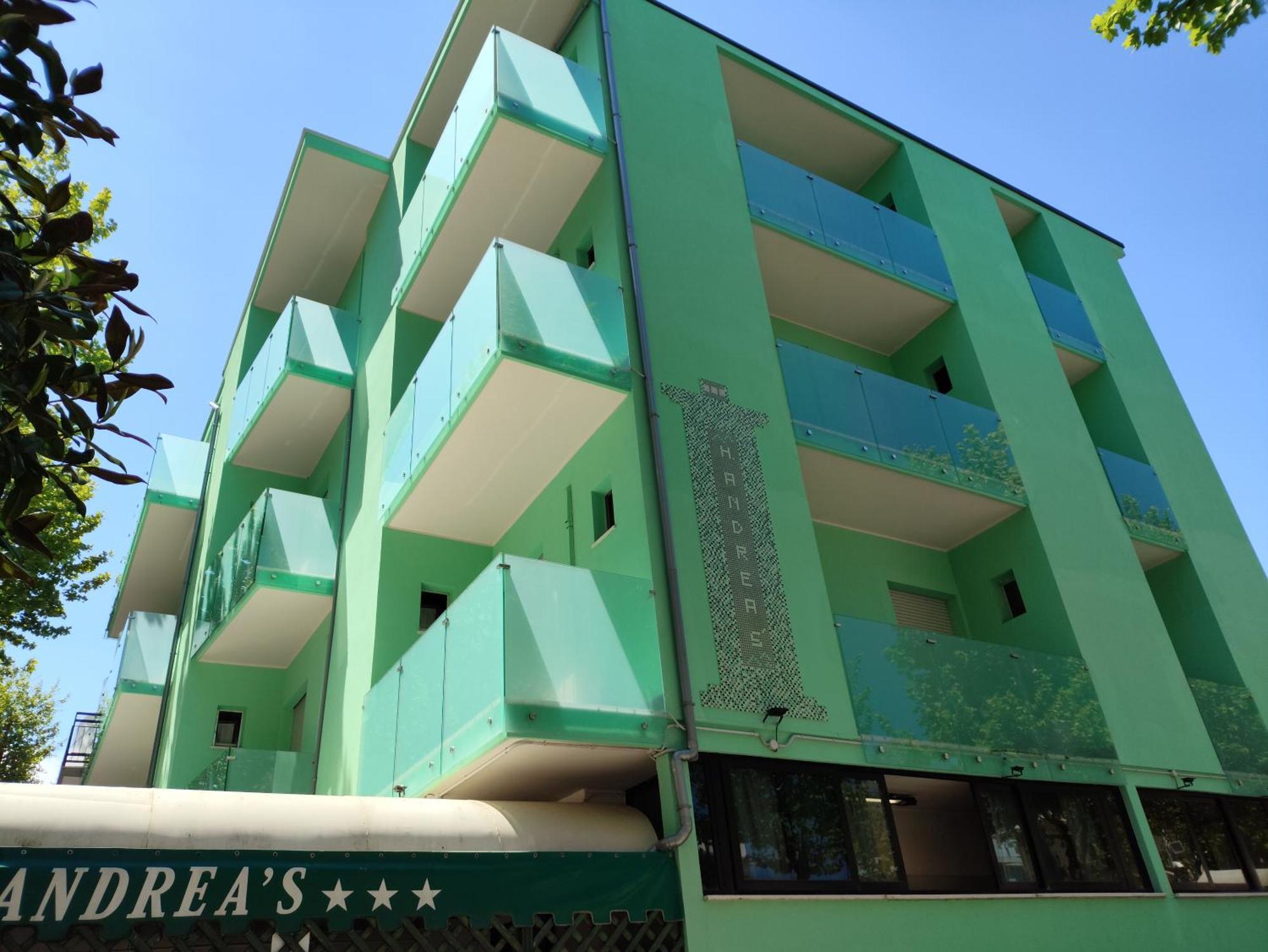 Hotel Andrea'S Rimini Bagian luar foto